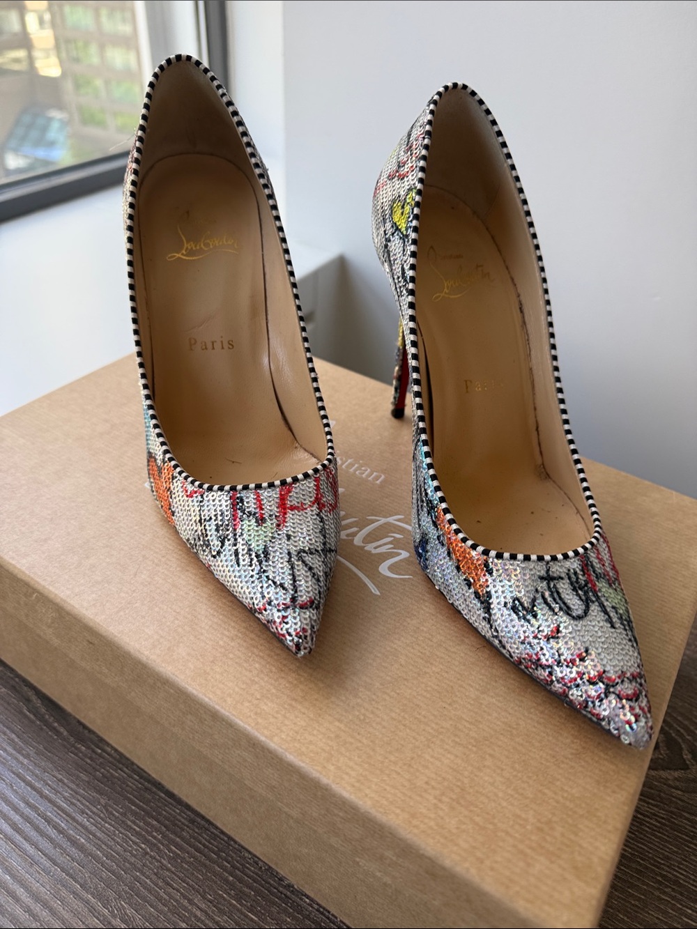 Christian Louboutin Decollette 554 - Picture 3 of 8